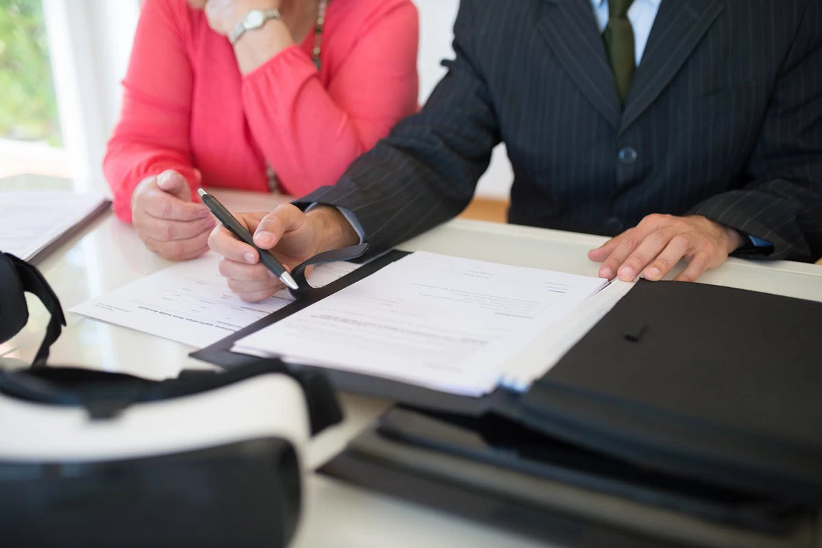 Eight ways to improve legal and compliance risk management